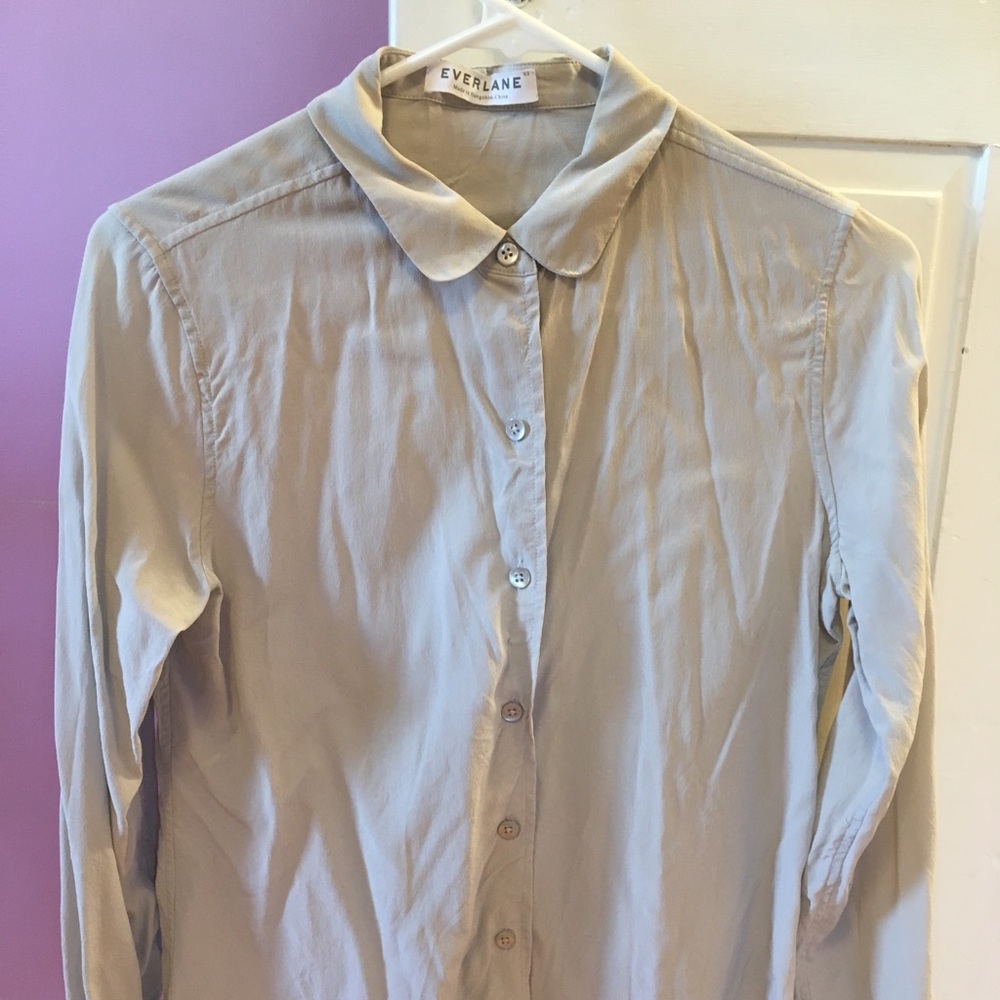 Everlane round collar silk shirt, light gray, xs